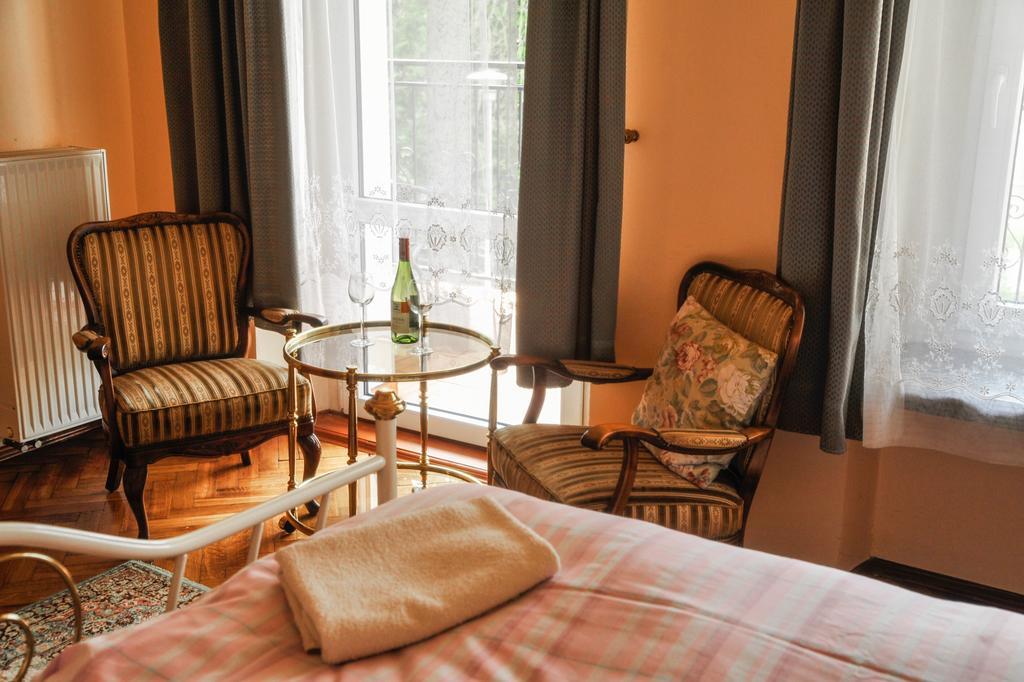 Willa Elysium Bed & Breakfast Lądek-Zdrój Стая снимка